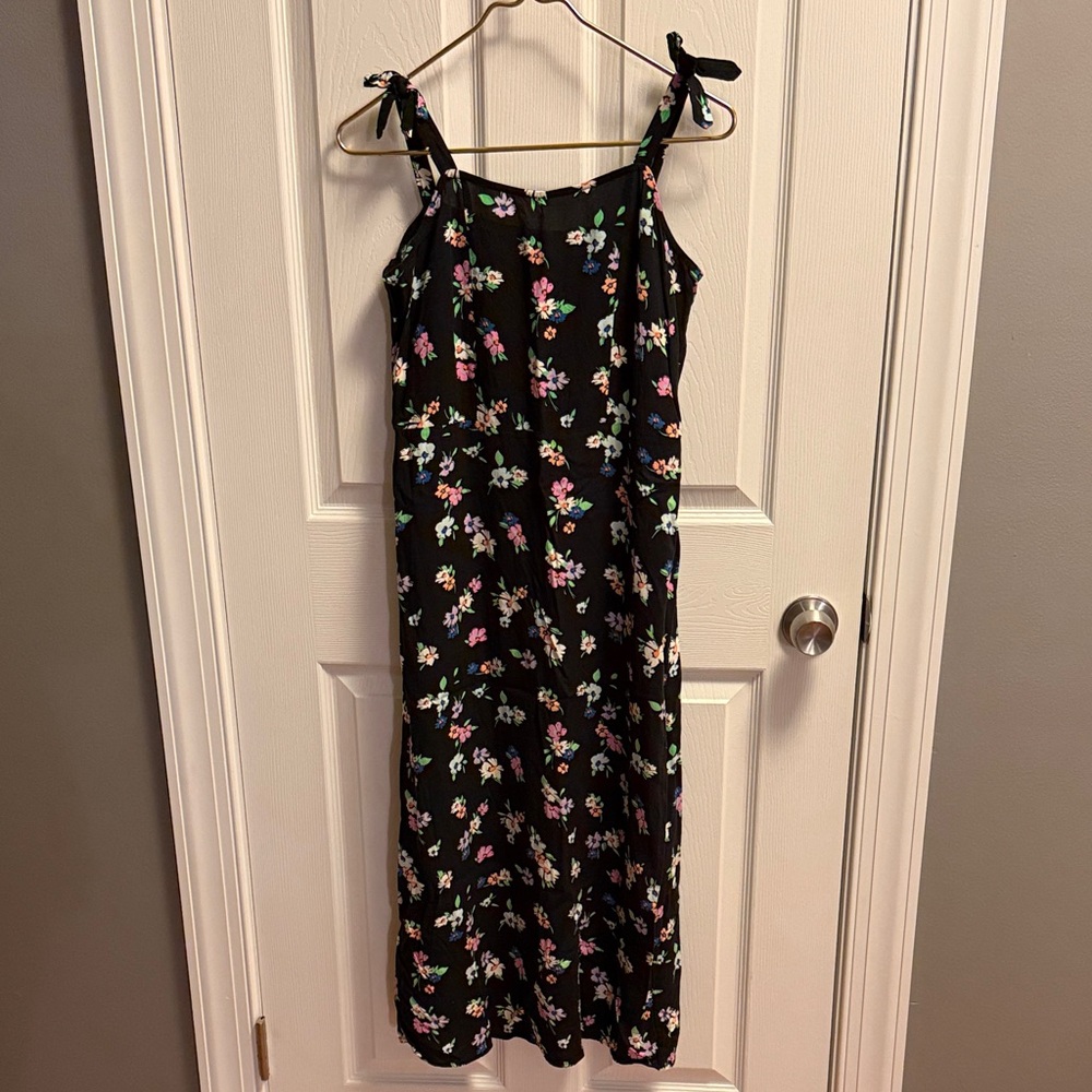 black floral maxi dress